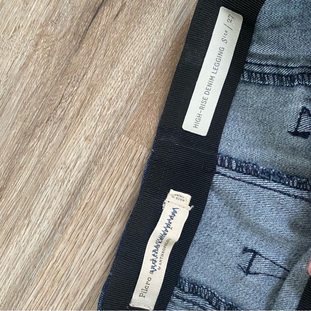 High-Rise Denim Legging Jeans - Light Blue